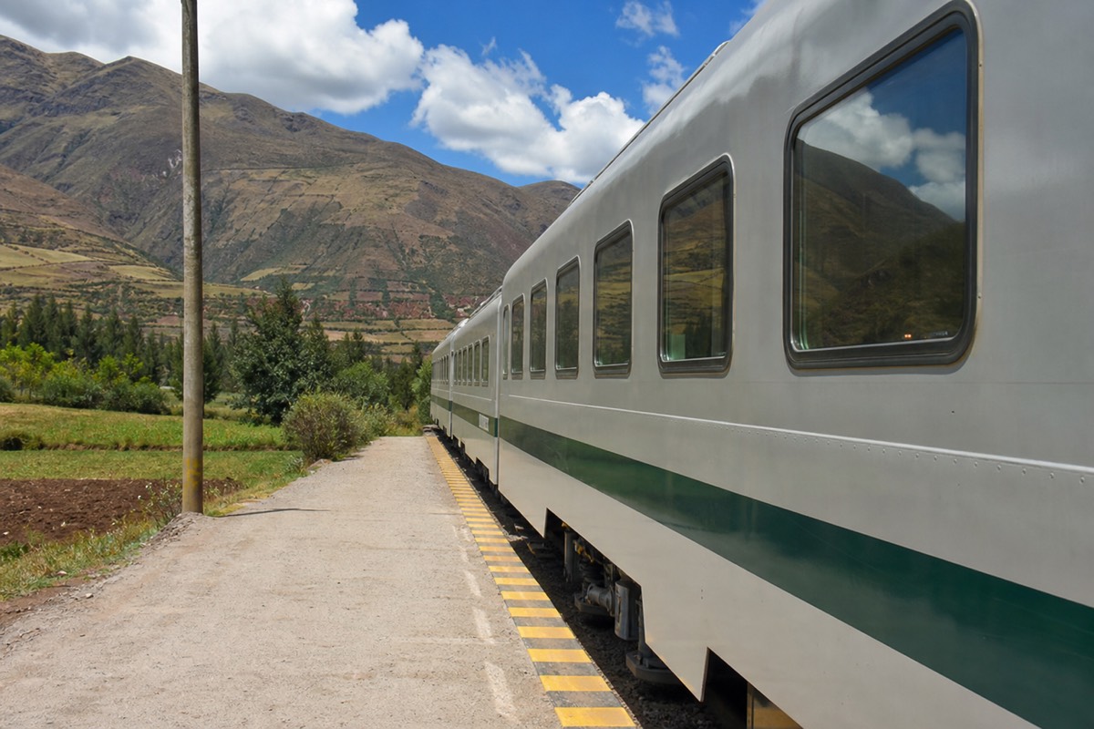 A standard PeruRail service on the single mountain line to Machu Picchu