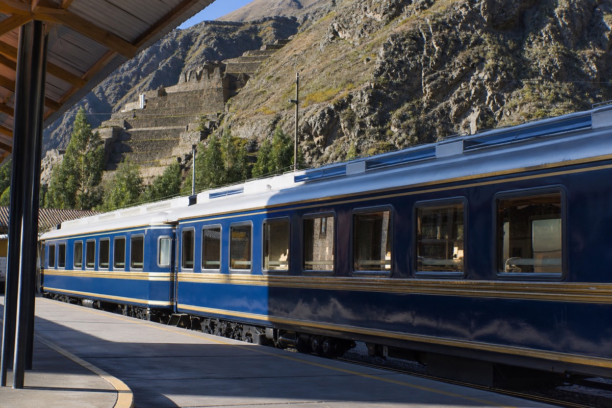 The line between Cusco and Machu Picchu
